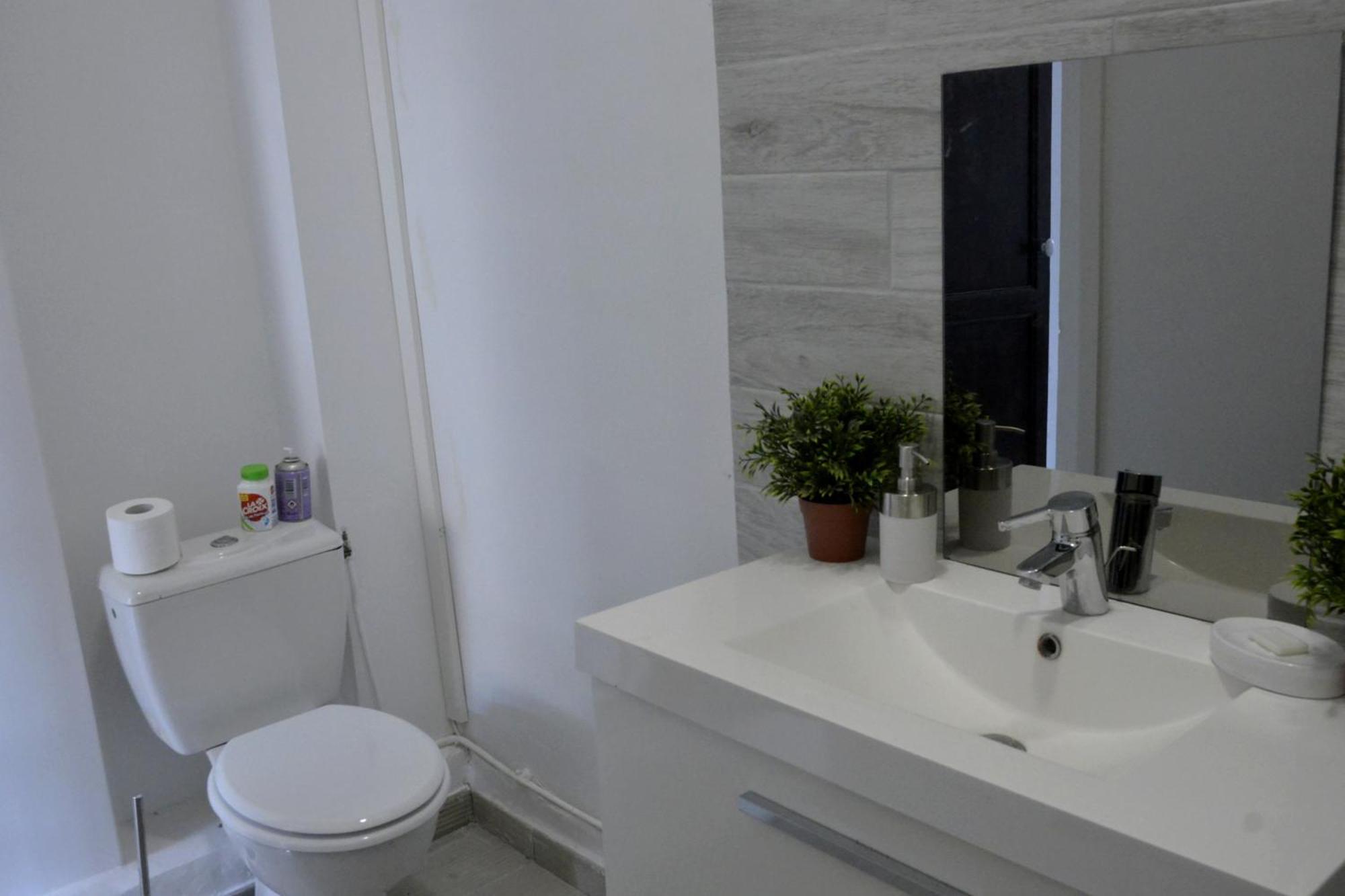 Apartament Joli T2 Refait A Neuf, Lumineux Et Accessible Marsylia Zewnętrze zdjęcie